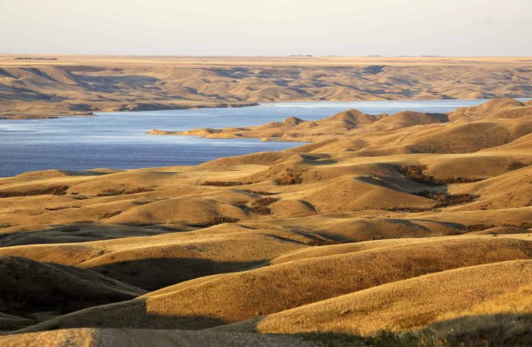 what-is-the-history-of-lake-diefenbaker